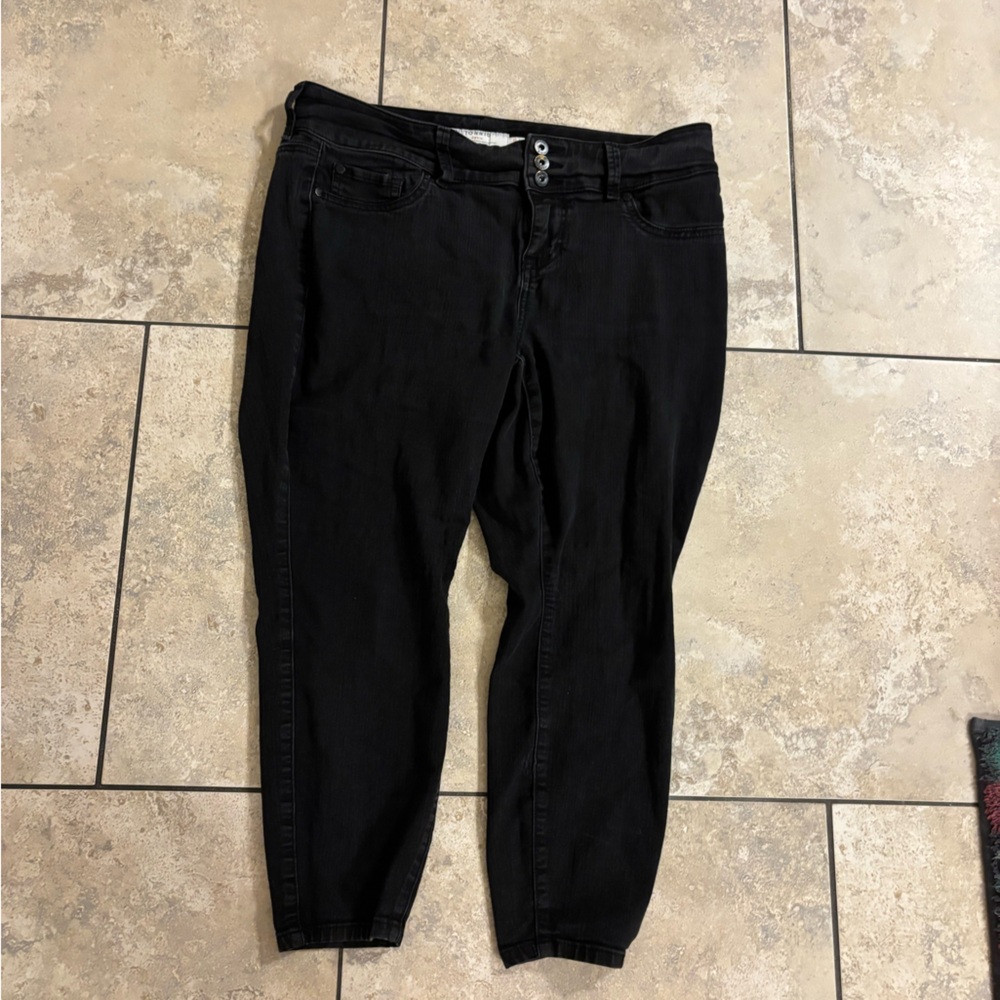 Black Women’s Jeans - Classic Stretch Fit jeggings 16XS